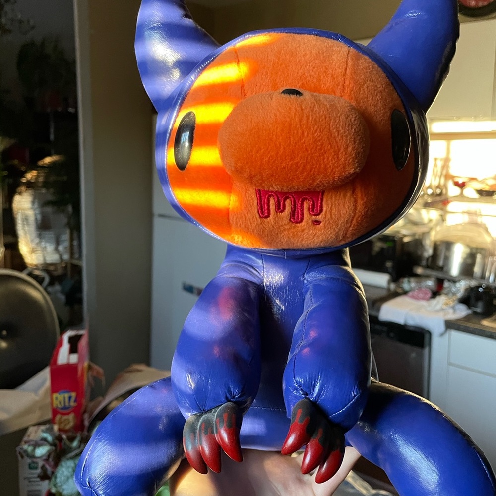 updated and more detailed photos of gloomy 💗